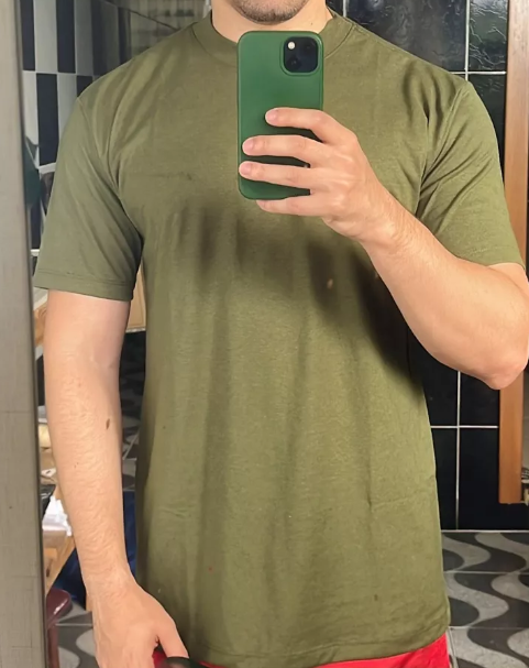 Camiseta Oversized Streetwear para Hombre Cuello Alto