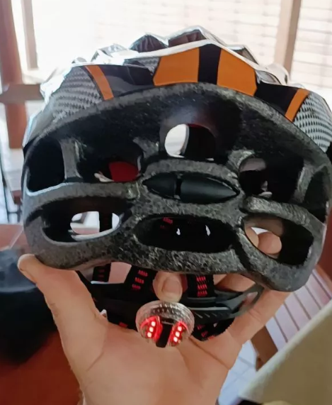 Casco Para Bicicleta Ciclismo Adulto Con Señalizador LED Ajustable